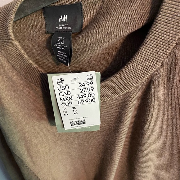 H&M long sleeve - Picture 2 of 2